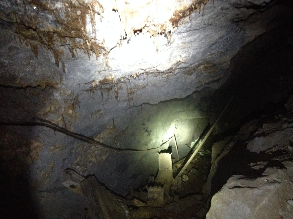 Wandering Jew Mine