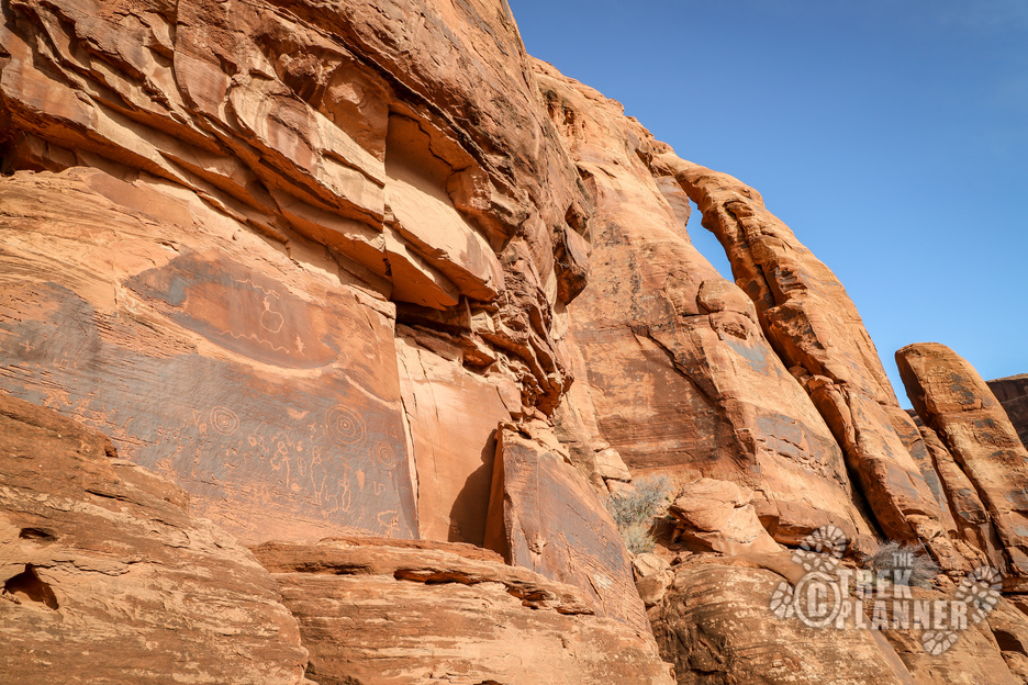Jug Handle Arch and Petroglyphs – Moab, Utah