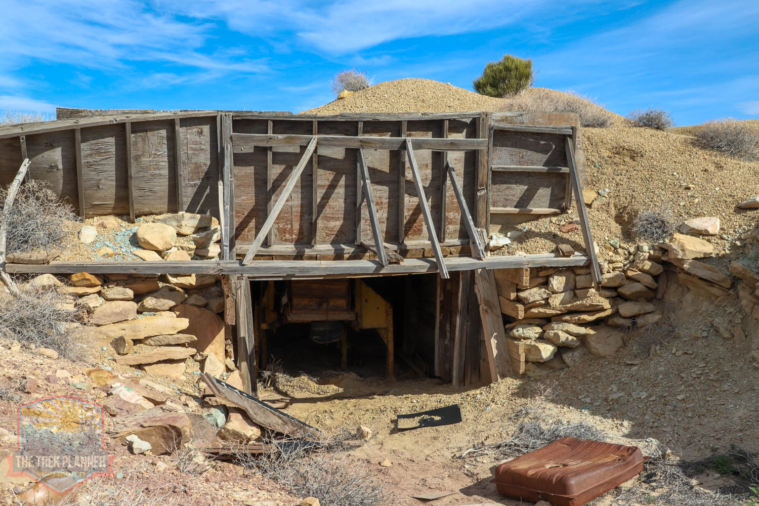 Exploring an old Copper Mine in Central Utah