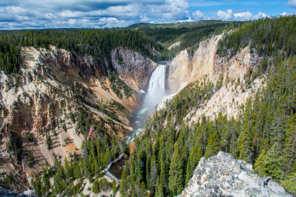 Red Rock Point – Yellowstone National Park | The Trek Planner