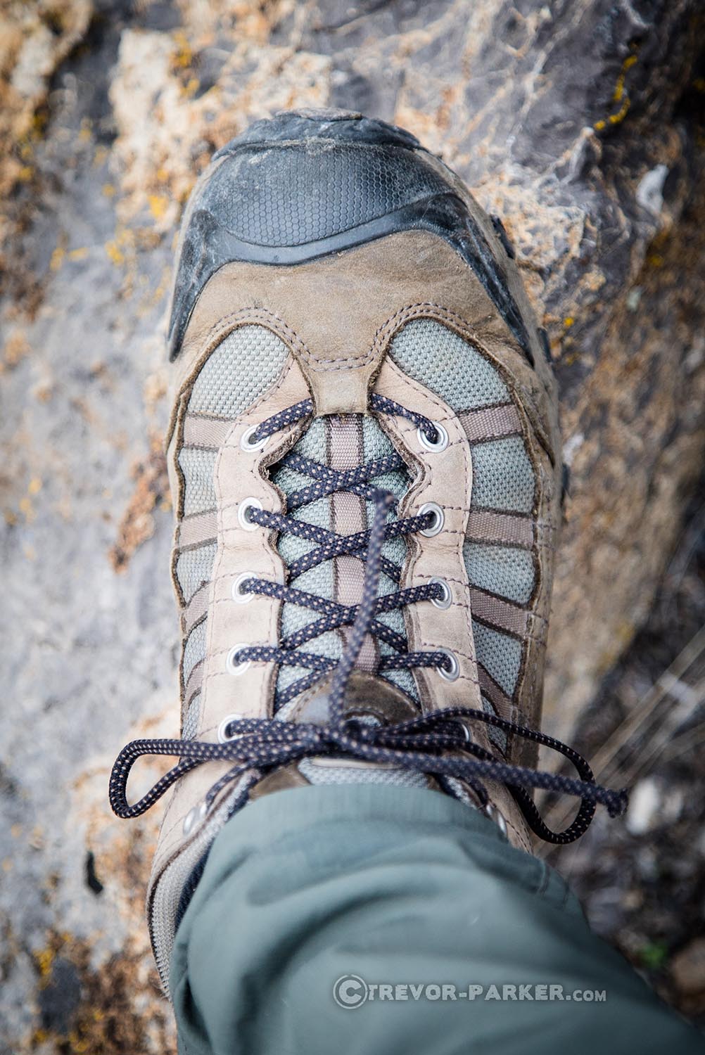 oboz tamarack hiking shoes