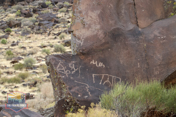 Roadside Petroglyphs - Gunlock, Utah